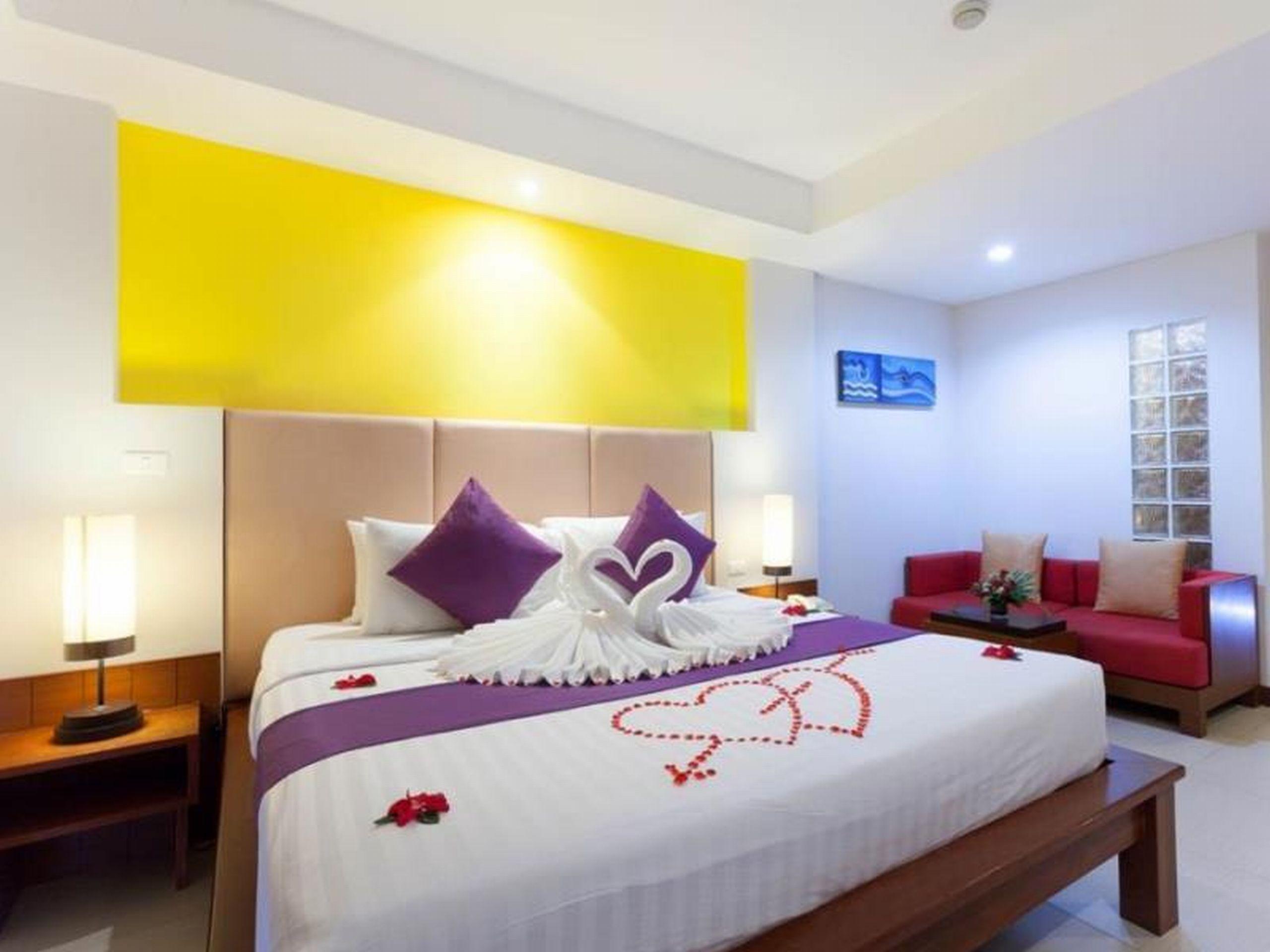 Baramee Resortel Patong Bagian luar foto