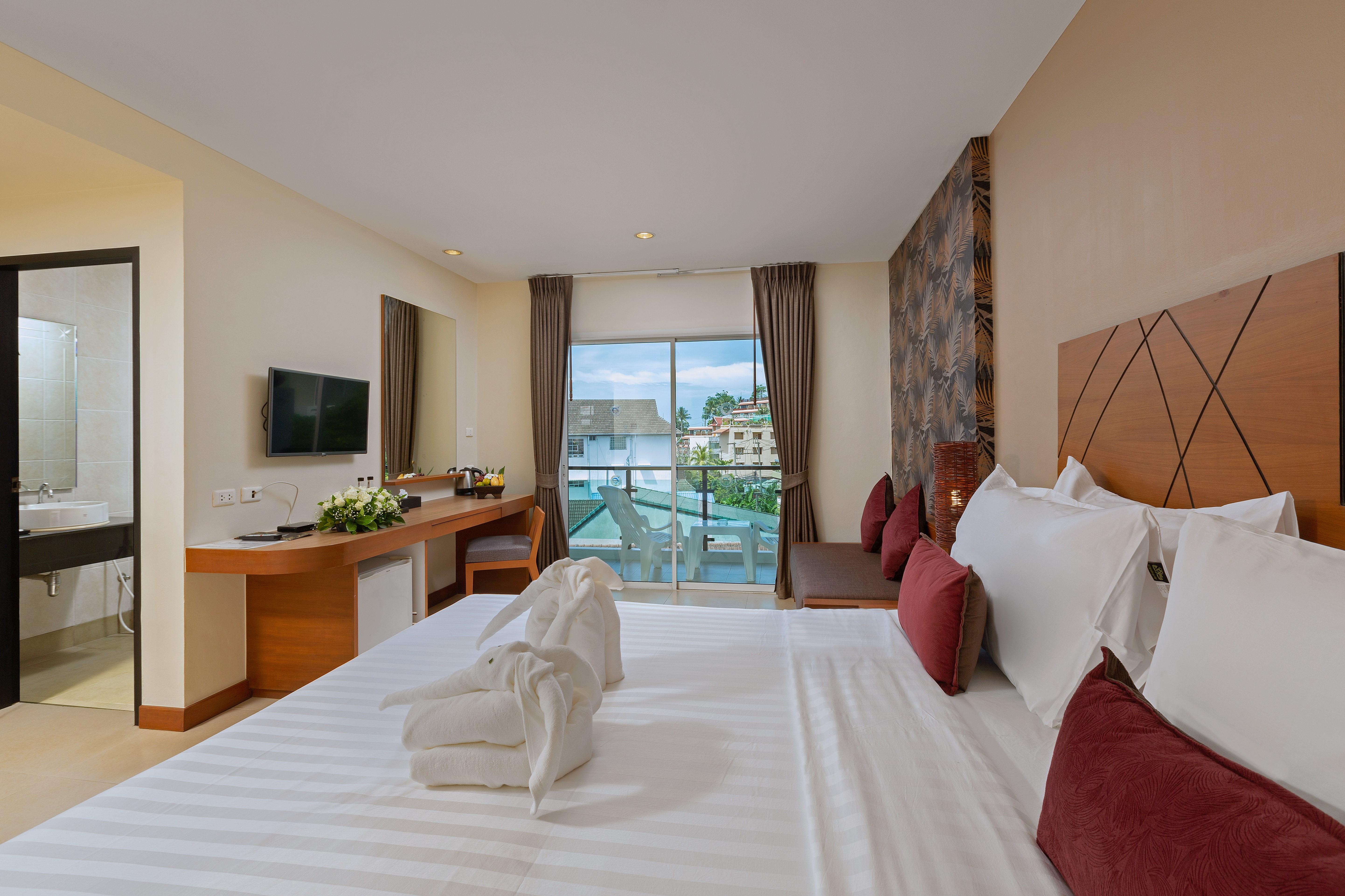 Baramee Resortel Patong Bagian luar foto