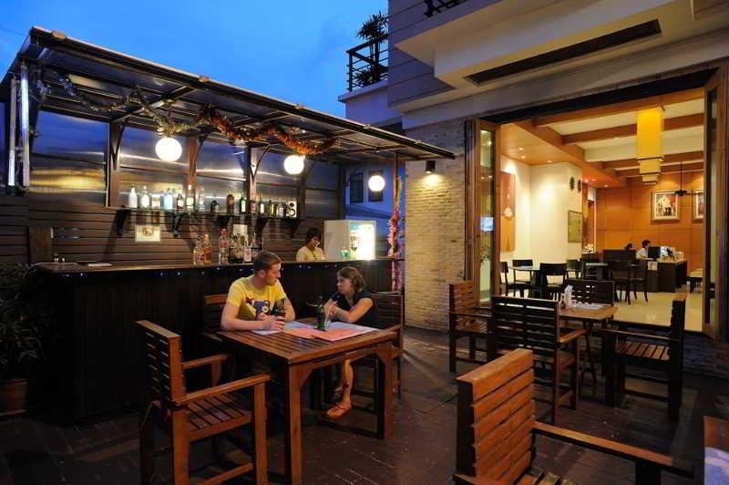 Baramee Resortel Patong Bagian luar foto