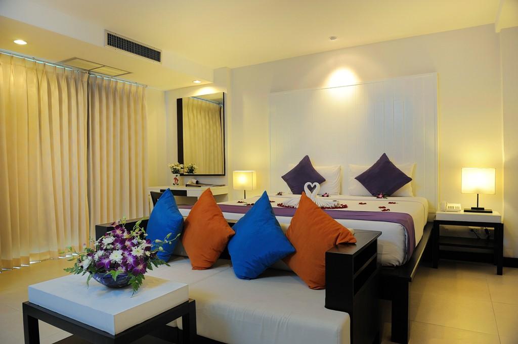 Baramee Resortel Patong Bagian luar foto